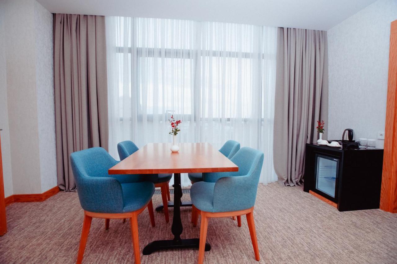 Premium Hotel Ganja Extérieur photo