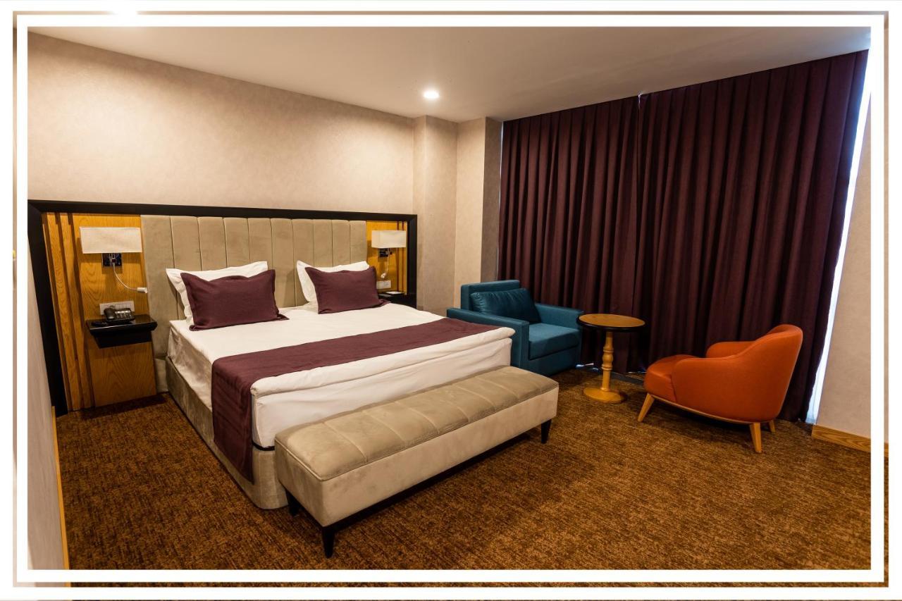 Premium Hotel Ganja Extérieur photo