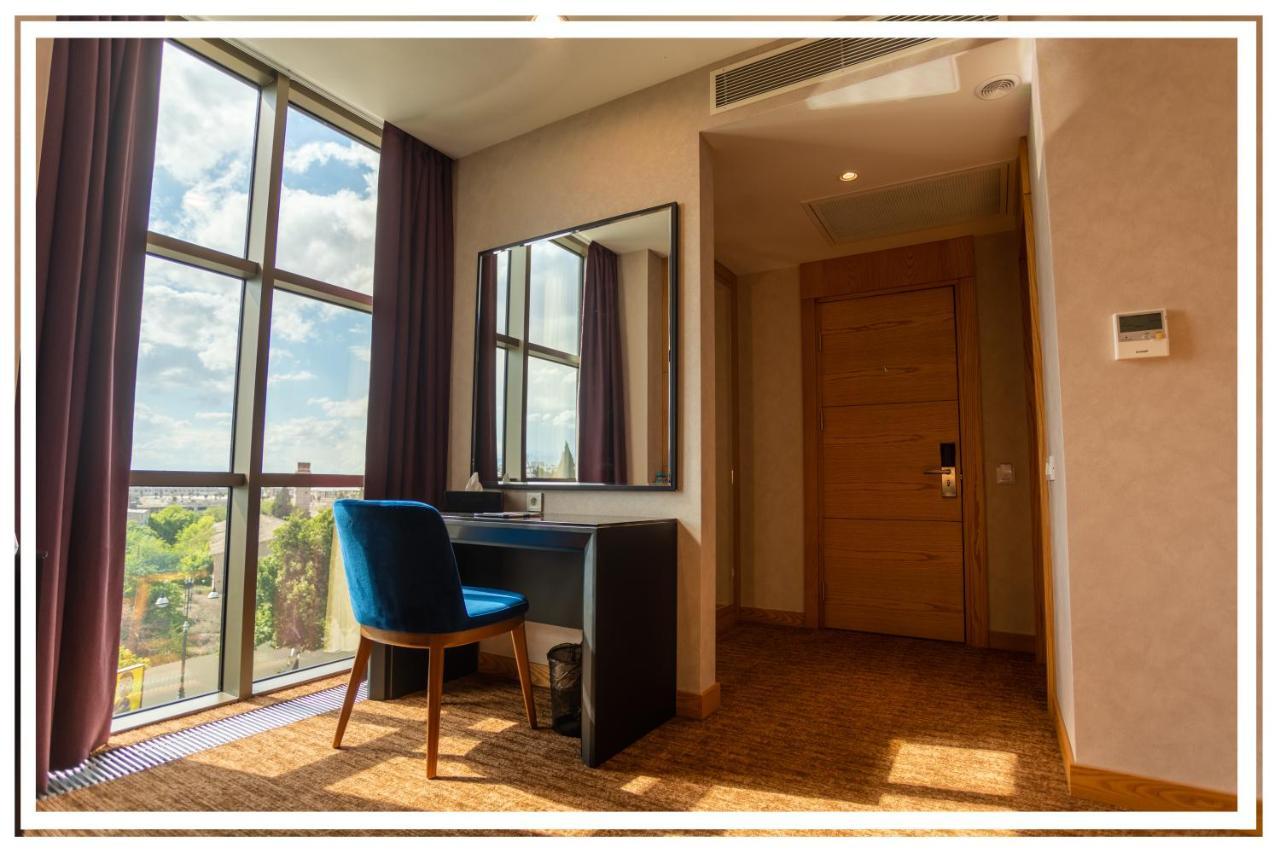Premium Hotel Ganja Extérieur photo