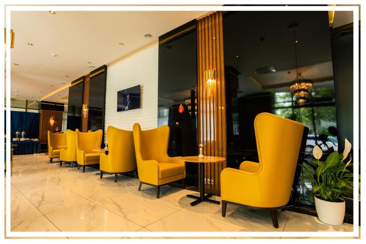 Premium Hotel Ganja Extérieur photo